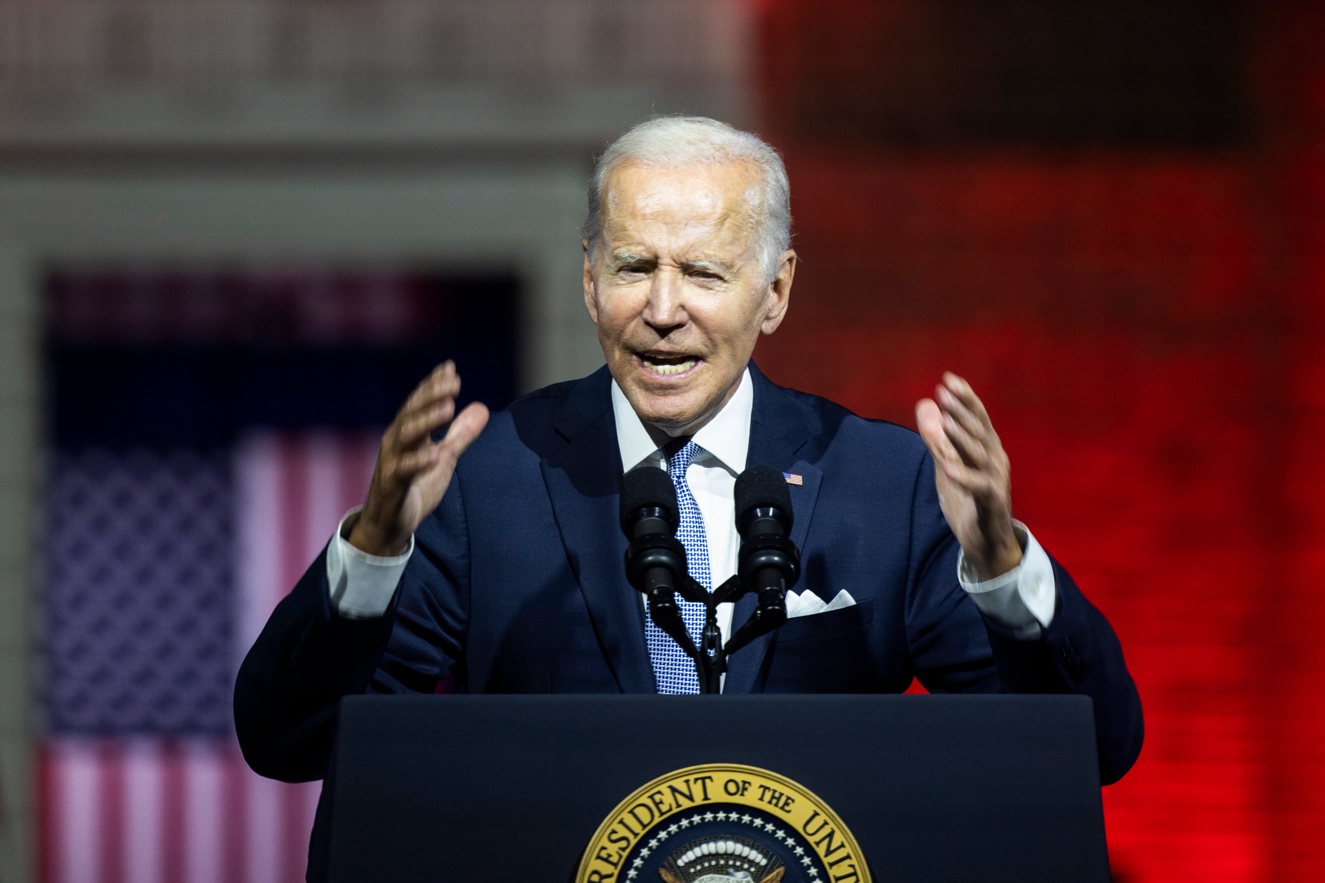 El presidente de EEUU, Joe Biden, durante el discurso sobre la &quot;batalla por el alma de la nación&quot; ofrecido este jueves en Philadelphia.