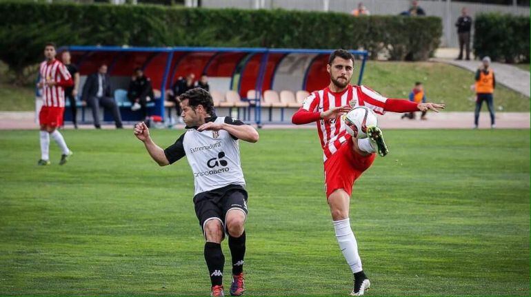 Jugada del partido contra el Almería