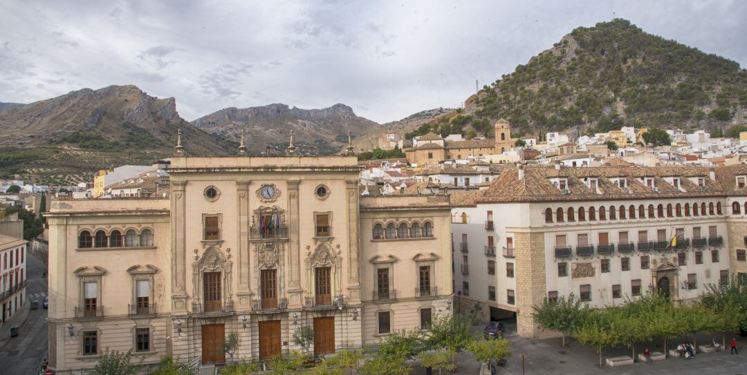 Ayuntamiento de Jaén en la plaza de Santa María.