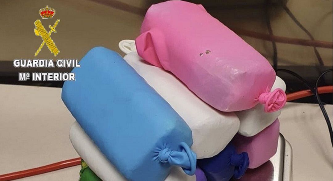 Imagen del alijo intervenido.