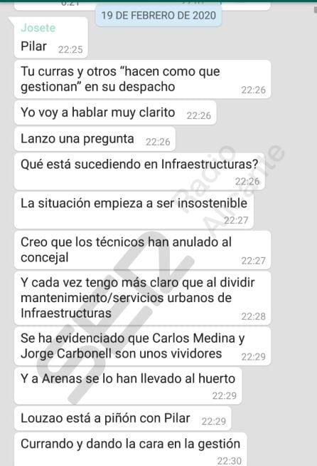 Captura de pantalla de uno de los grupos paralelos de los concejales socialistas críticos con el alcalde