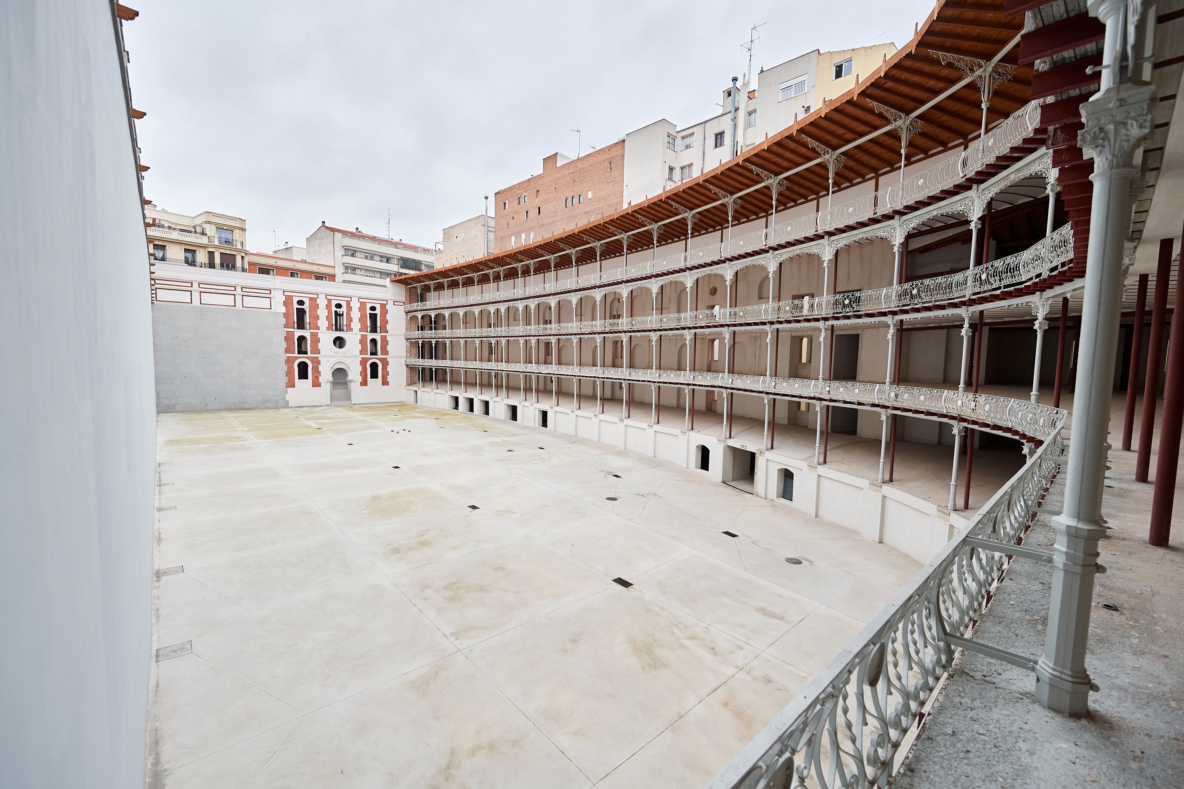 Vista interior del frontón Beti Jai de Madrid tras su rehabilitación