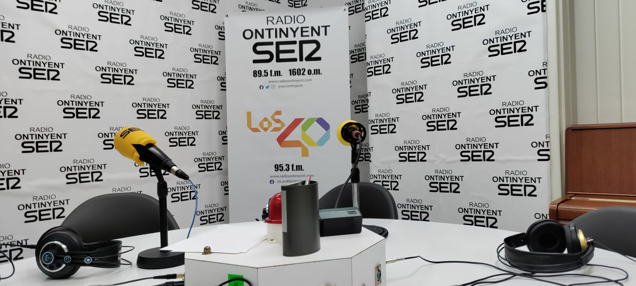 Imatge de l'estudi de Ràdio Ontinyent