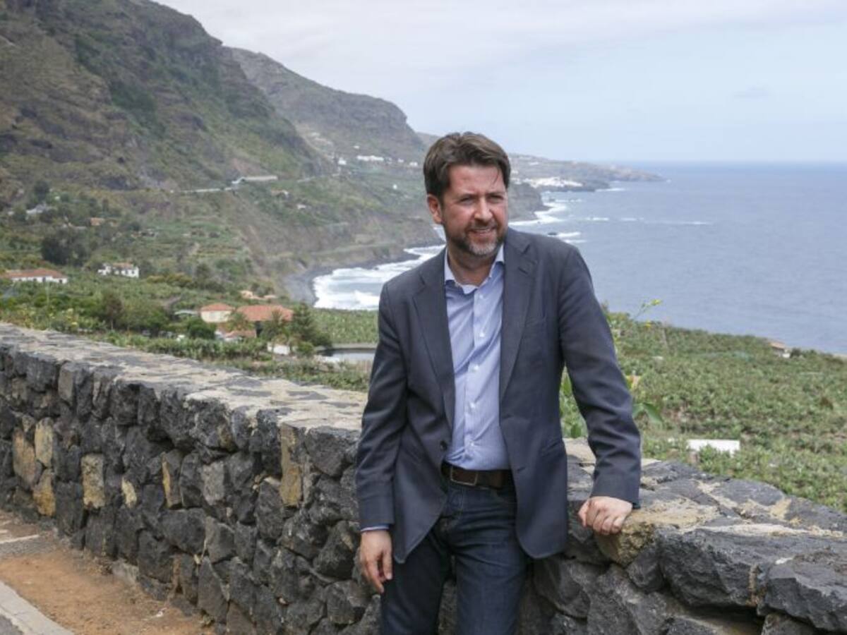 Tenerife 'puentea' al gobierno de Canarias