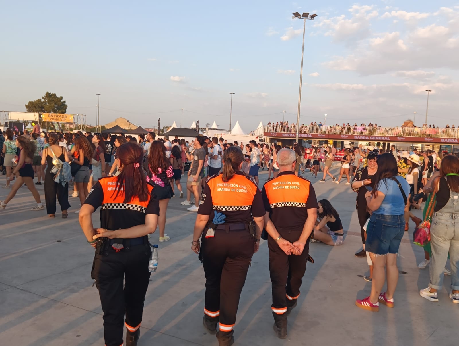 Protección Civil también contribuye a hacer un festival más seguro con su presencia en el recinto