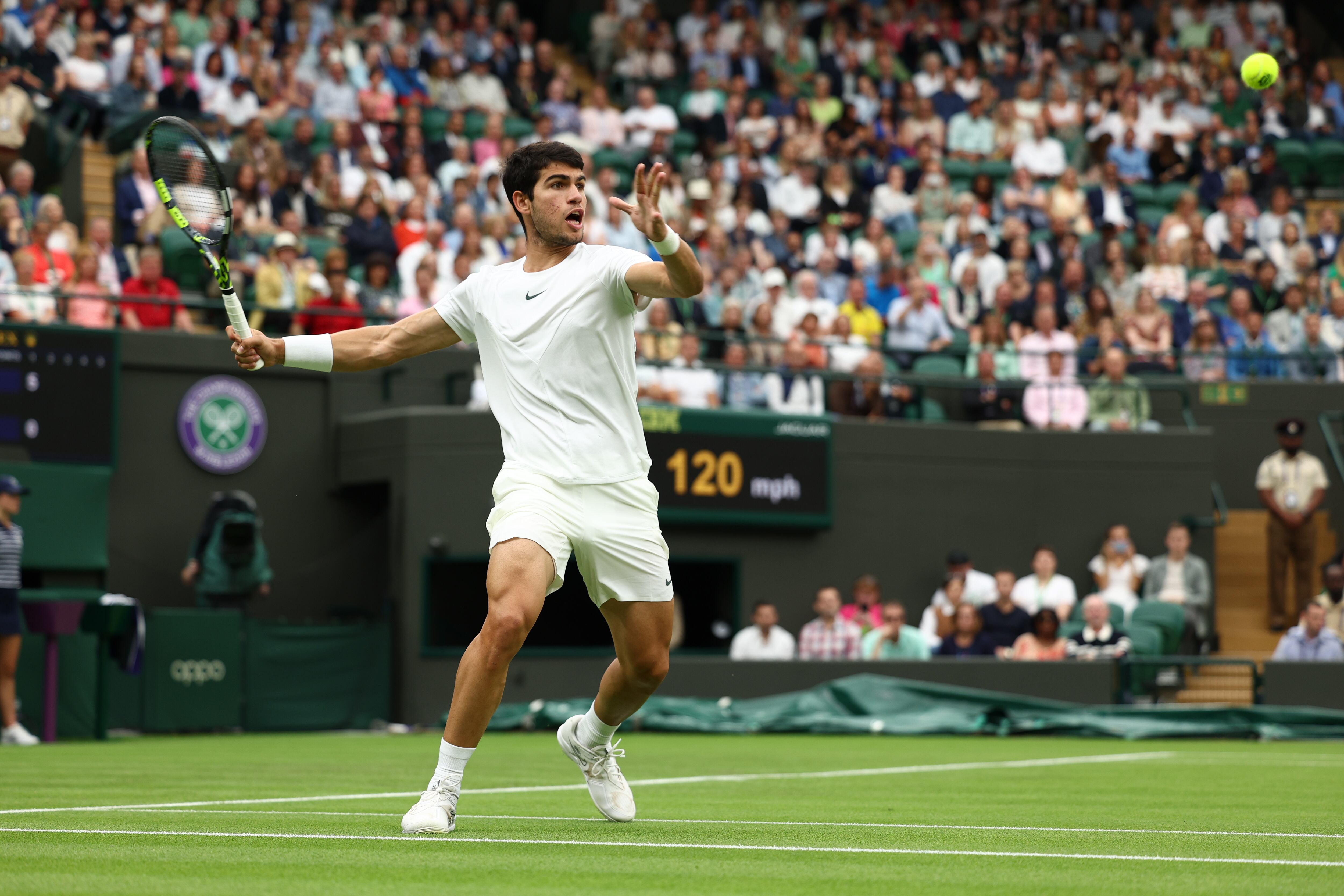 Carlos Alcaraz vs Jérémy Chardy. Primera ronda de Wimbledon 2023