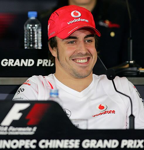 Fernando Alonso, en la rueda de prensa ante los medios de comunicación en el circuito de Shangai