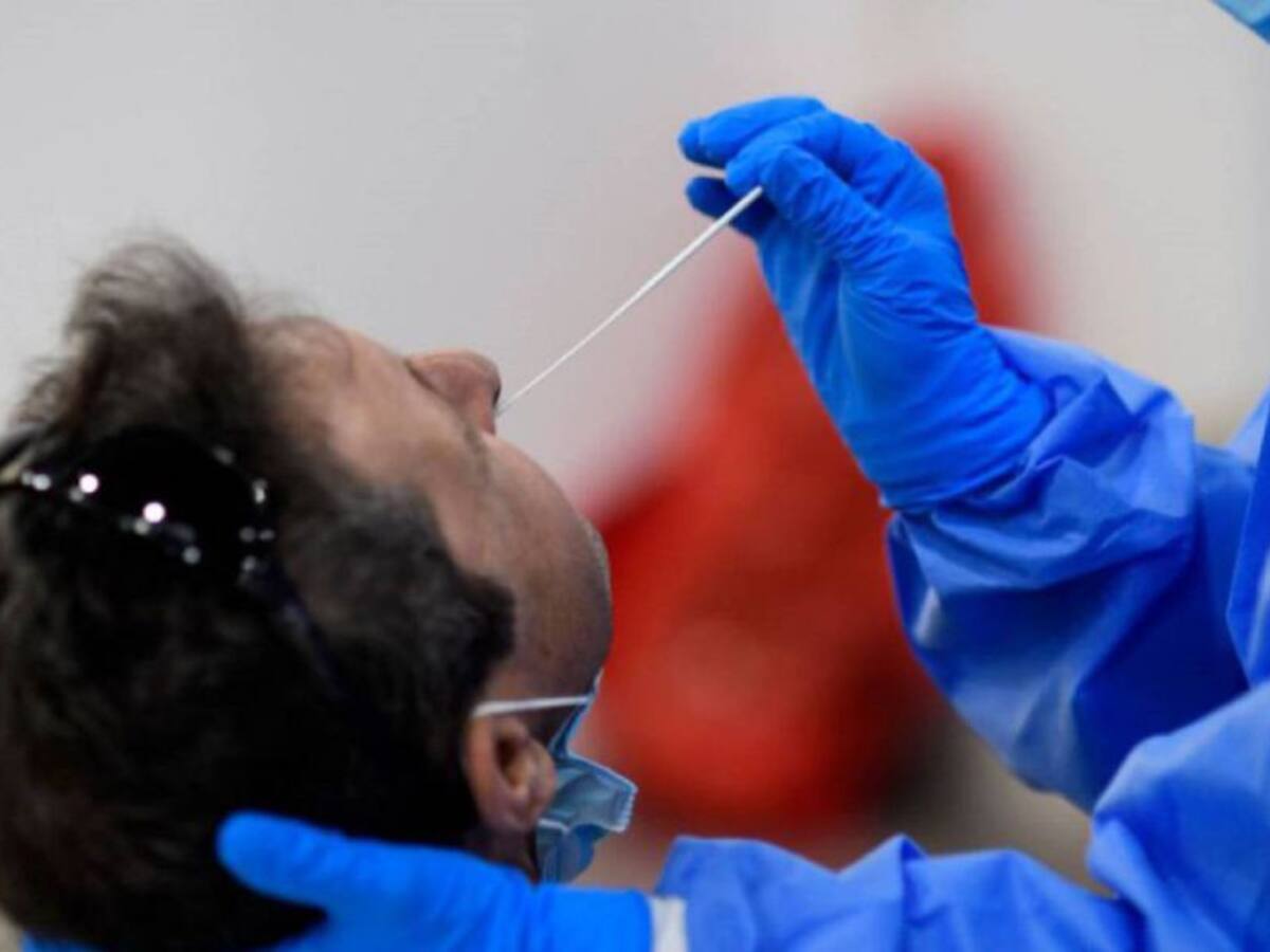 El brote del viaje a Mallorca eleva los contagios de COVID en Elche