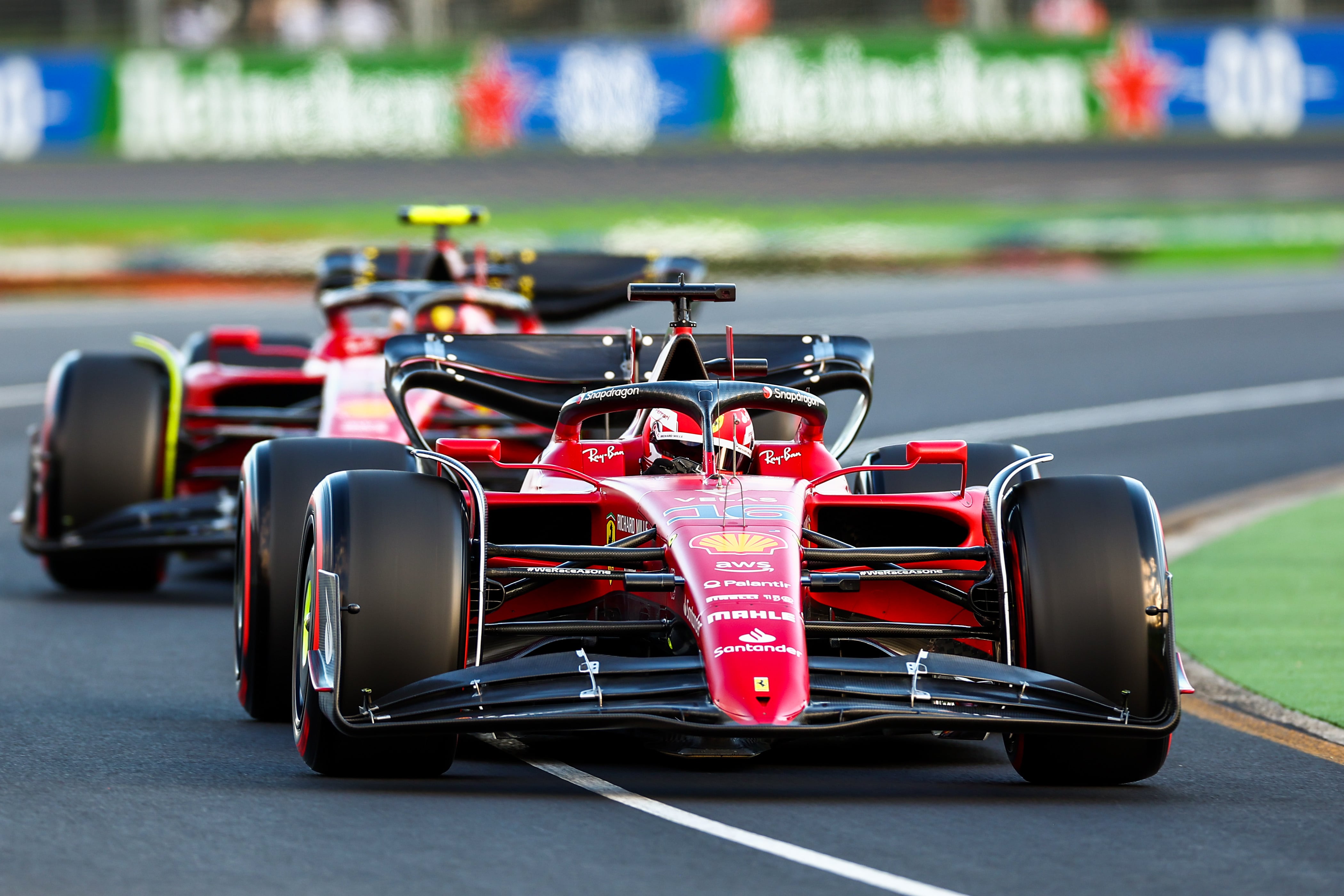 Charles Leclerc y Carlos Sainz en la clasificación del GP de Australia