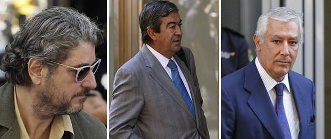 Cristóbal Páez, Álvarez Cascos y Javier Arenas, este martes a la entrada a los juzgados