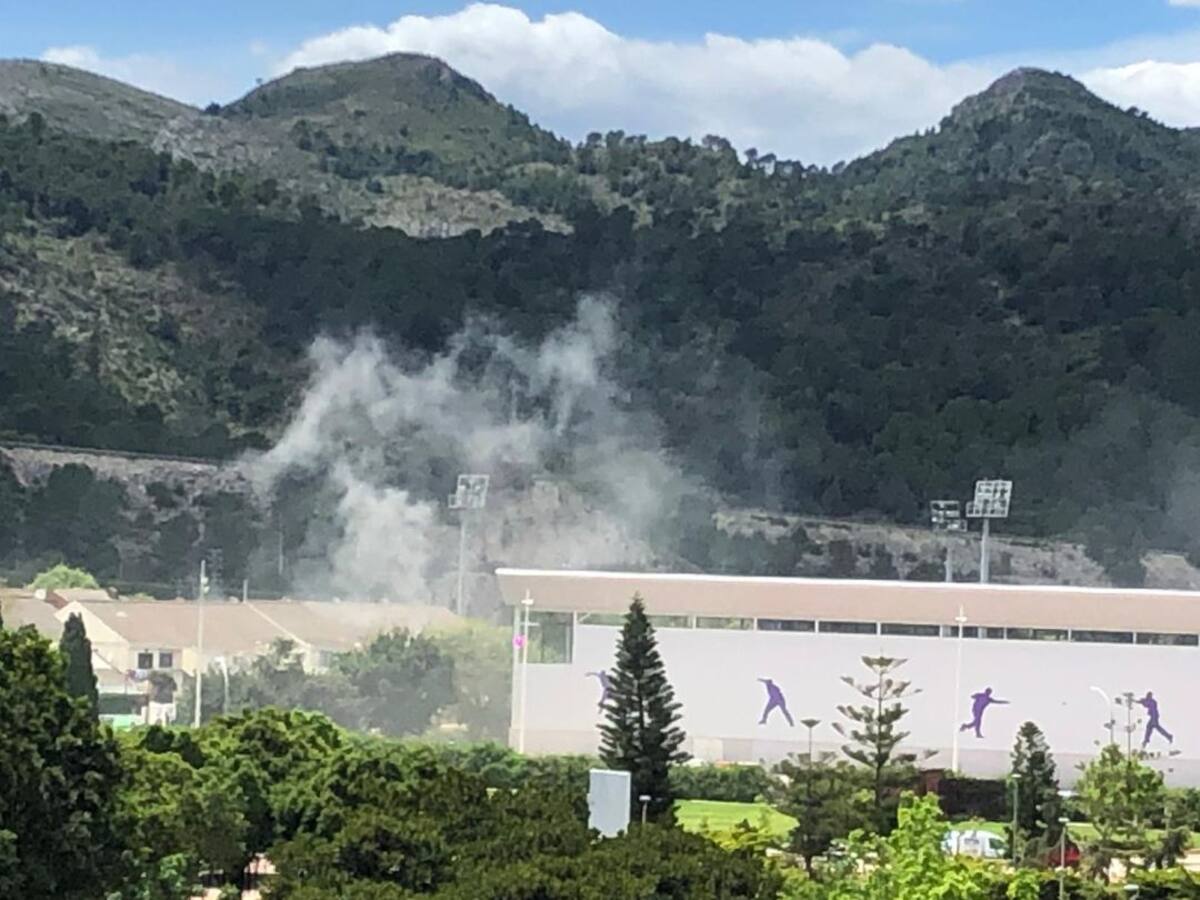 Herida una mujer de 79 años al incendiarse el garaje de su casa en Benirredrà