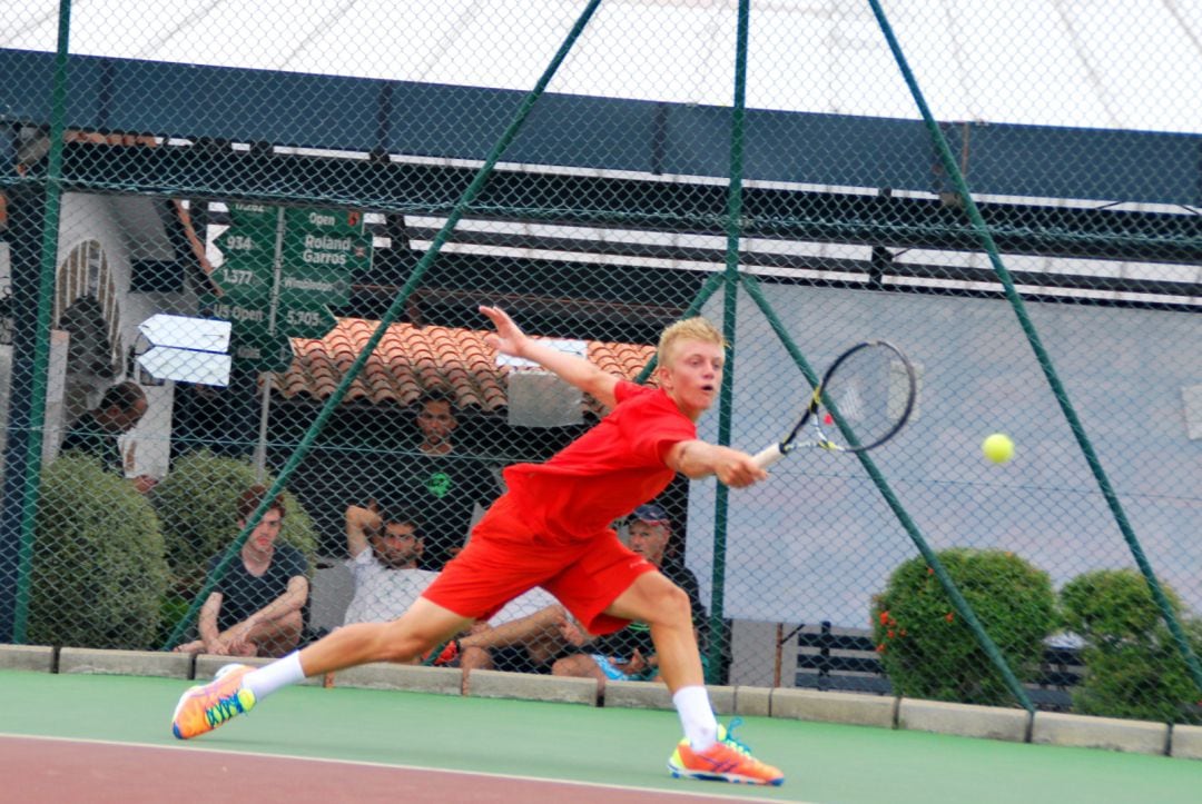 Alejandro Davidovich en su debut en el Open Kiroleta