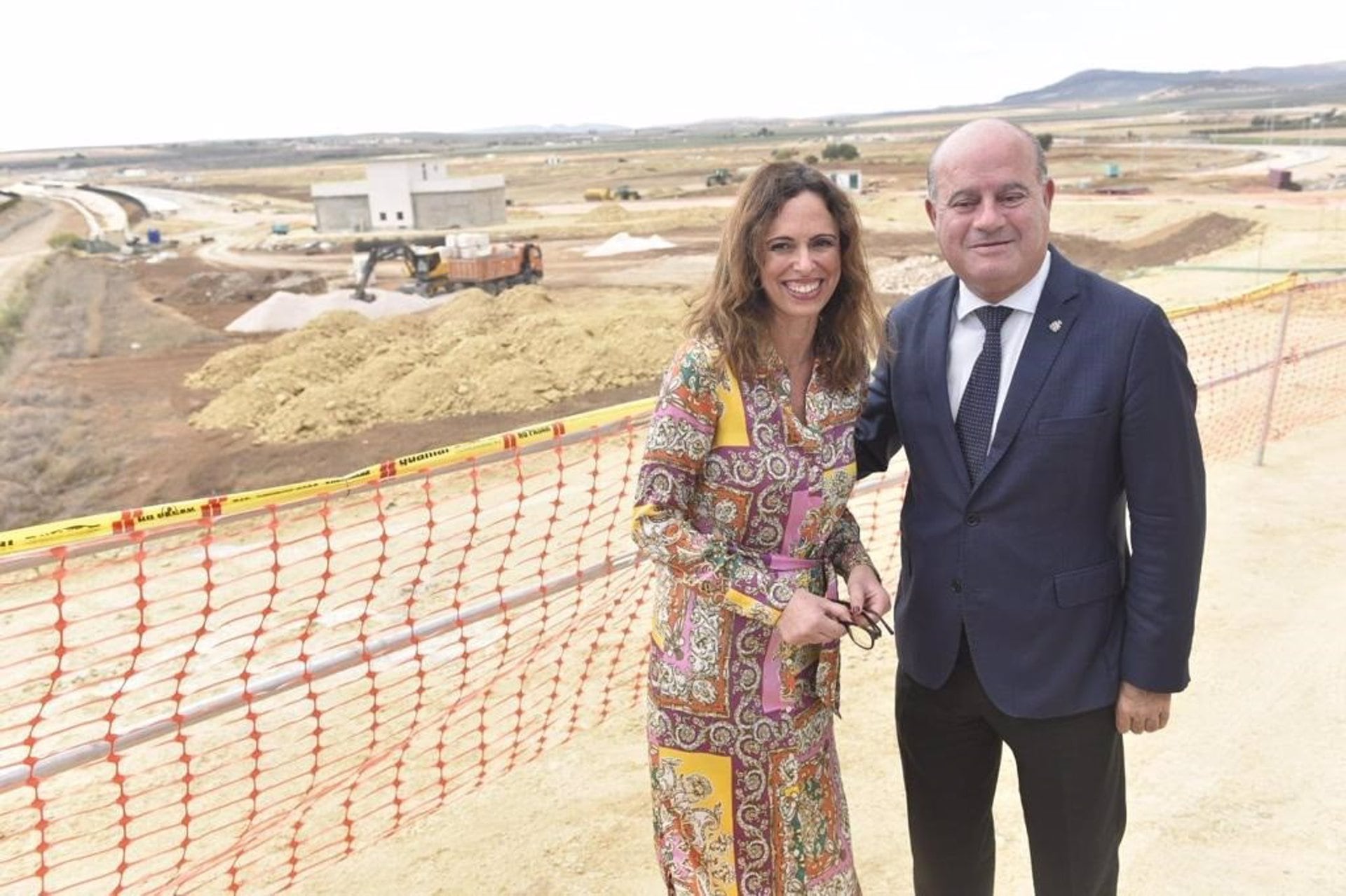 Visita a las obras de la primera fase del Puerto Seco de Antequera