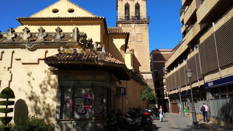 Quiosco de San Hipólito, unod e los bienes inmatriculados por la Iglesia