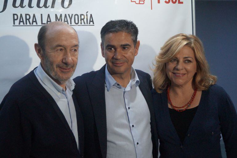 Alfredo Pérez Rubalcaba, Manuel González Ramos y Elena Valenciano
