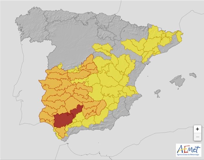 Mapa de los avisos por altas temperaturas decretados para este lunes por la AEMET.