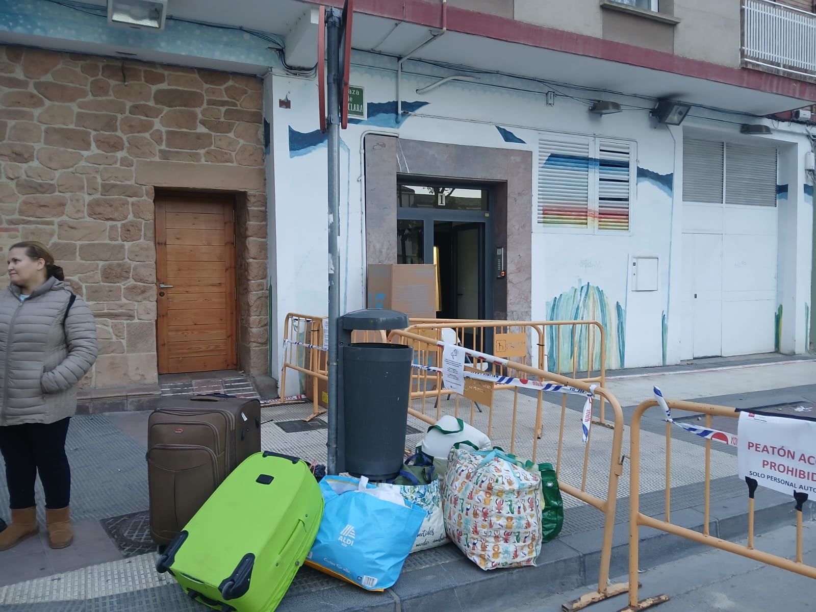 Maletas, bolsas y enseres que hay que trasladar y guardar