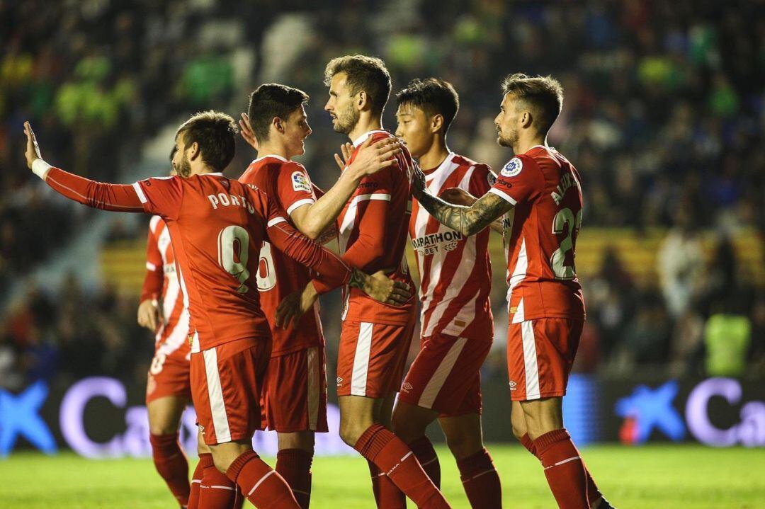 El Girona FC celebra el gol del triunfo sobre el FC Barcelona en la Supercopa de Catalunya 