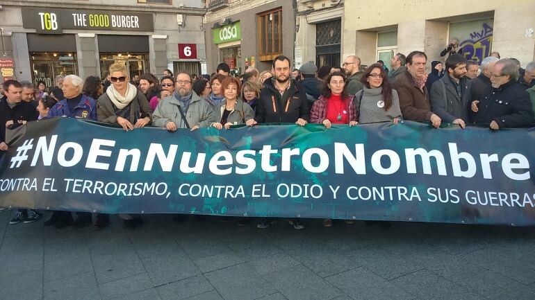 Concentración en la plaza de España