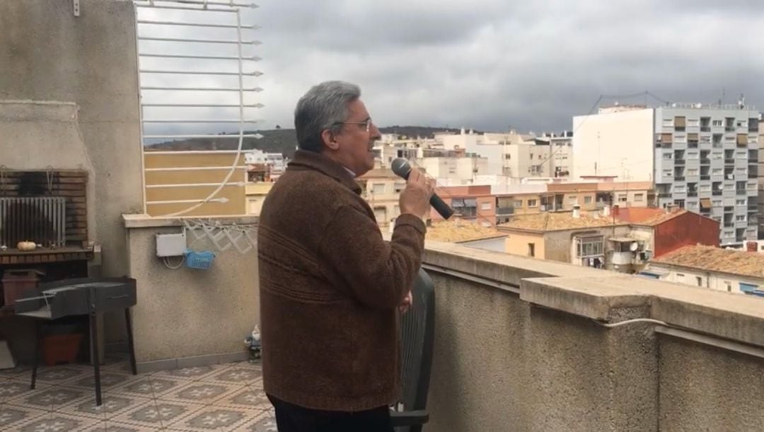 José Ramón Fuster en plena actuación