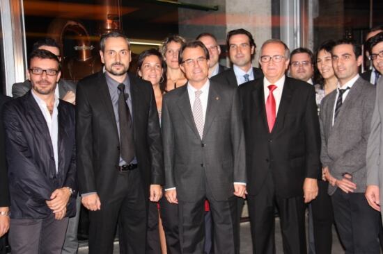 El president de la Generalitat, Artur Mas, flanquejat pel president de Pimec i el president dels joves empresaris de Pimec. Josep González i Miquel Camps