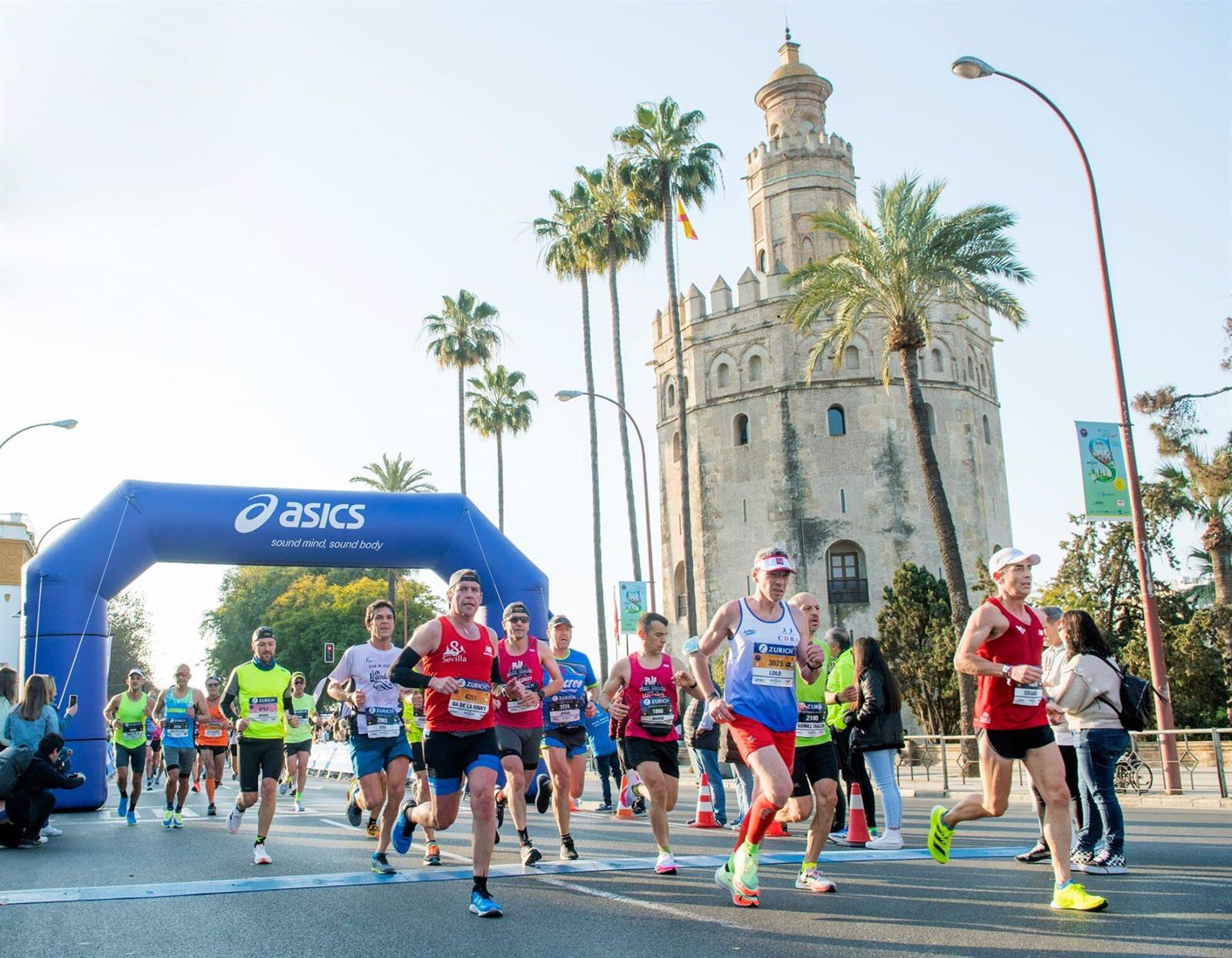 Imagen de archivo de una carrera de la Zurich Maratón de Sevilla