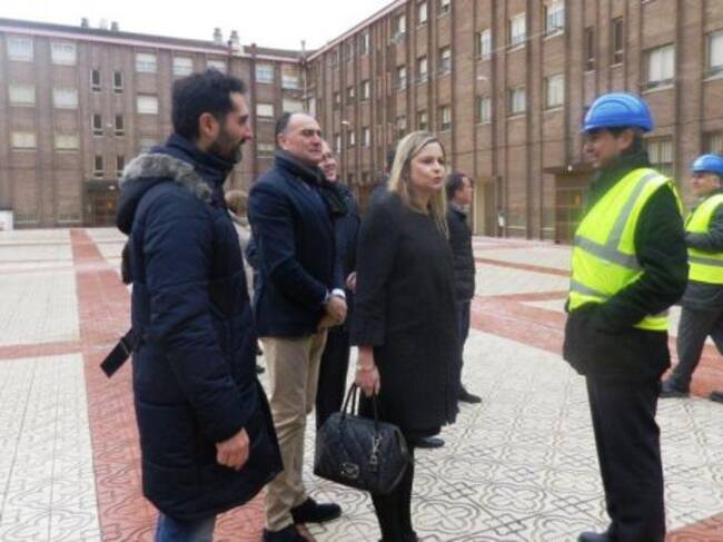 Elena de la Cruz en su visita ayer a Tarancón
