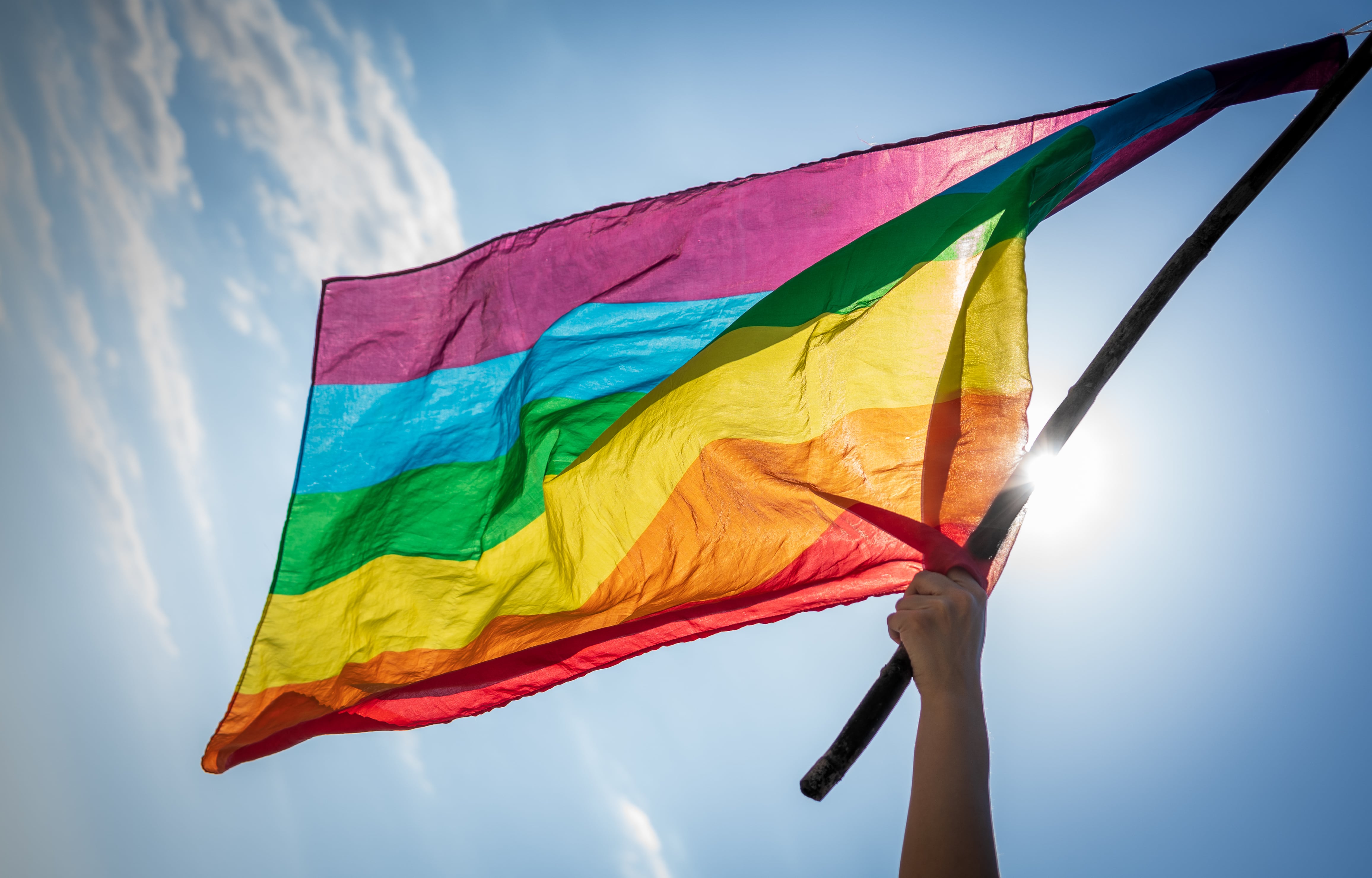 Una bandera LGTBI+