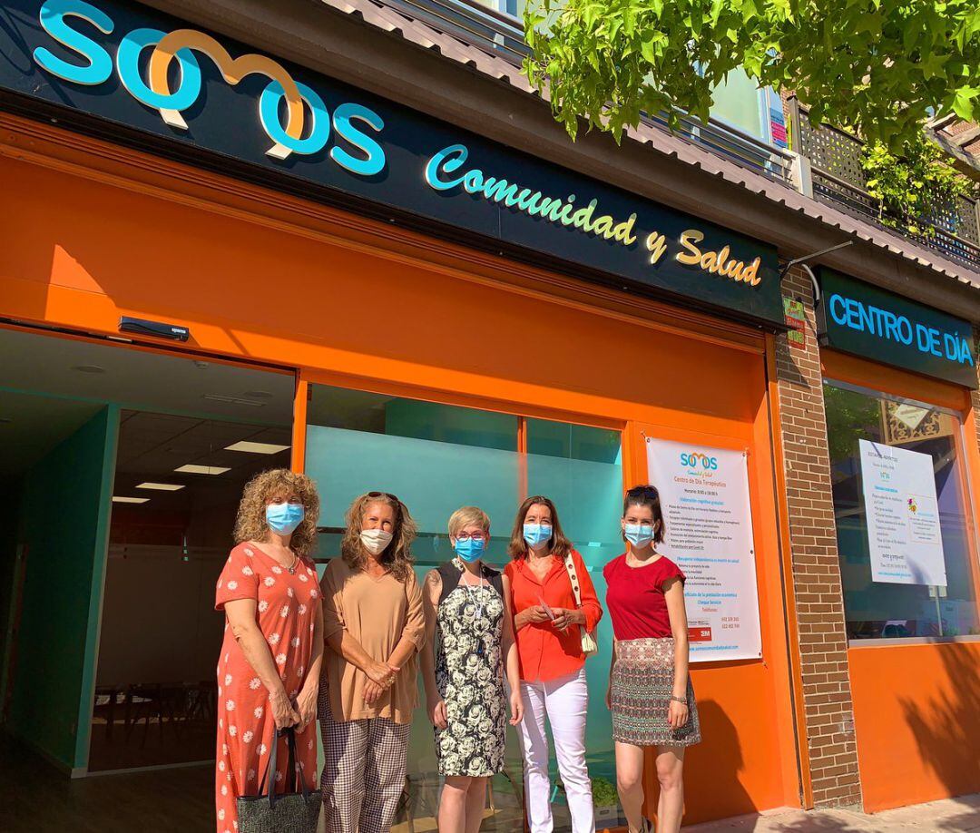 Centros como ‘Somos comunidad y salud’ sigue ofreciendo seguridad a todos sus usuarios a pesar de las dificultades