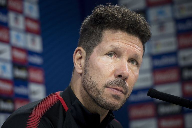 Simeone comparece ante los medios