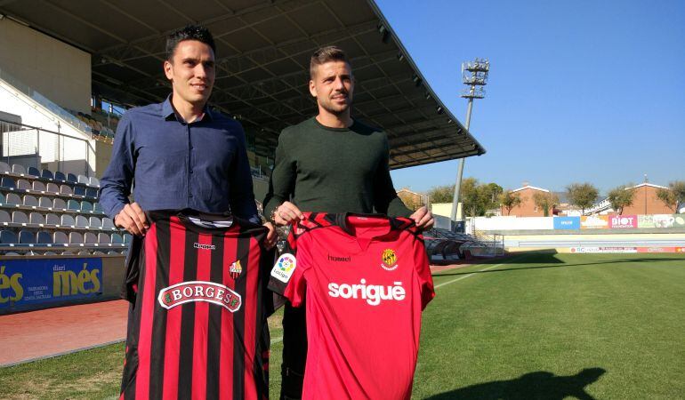 Ramon Folch i Xavi Molina, capitans de Reus i Nàstic. 