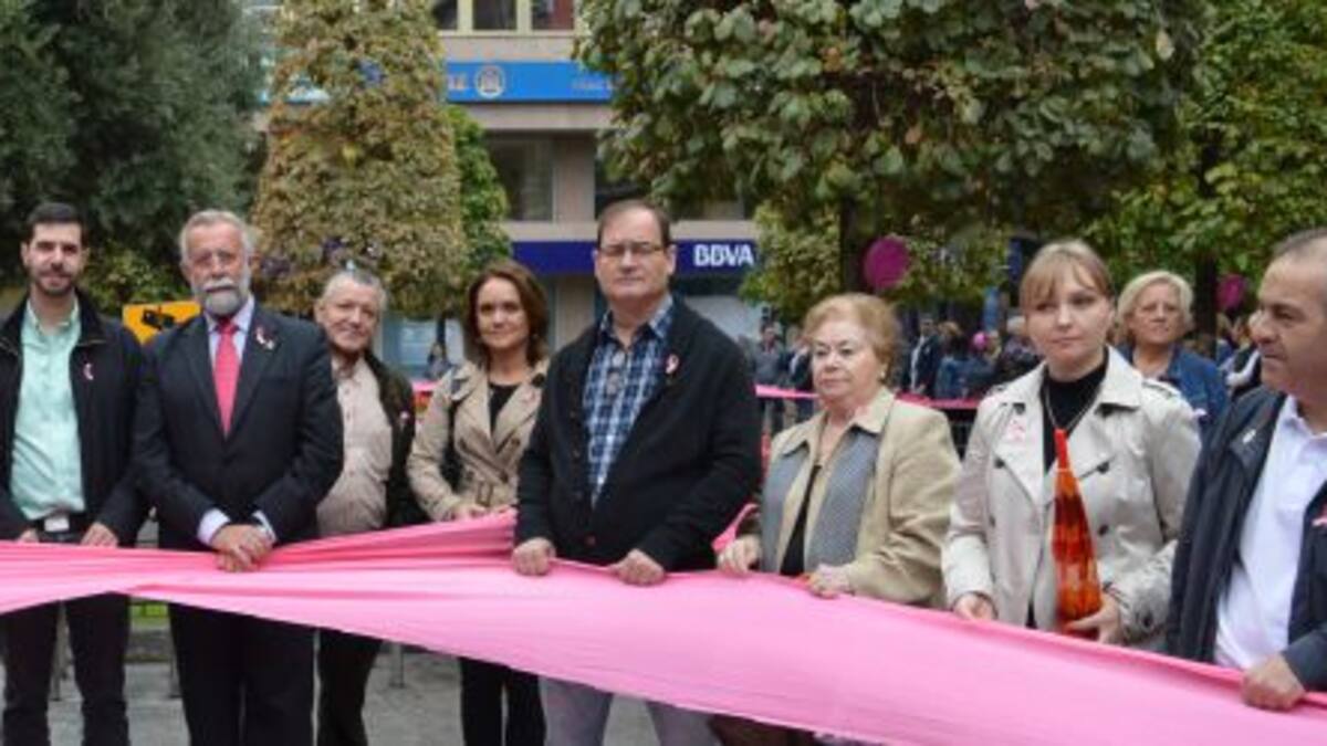Talavera conmemora el Día del Cáncer de Mama
