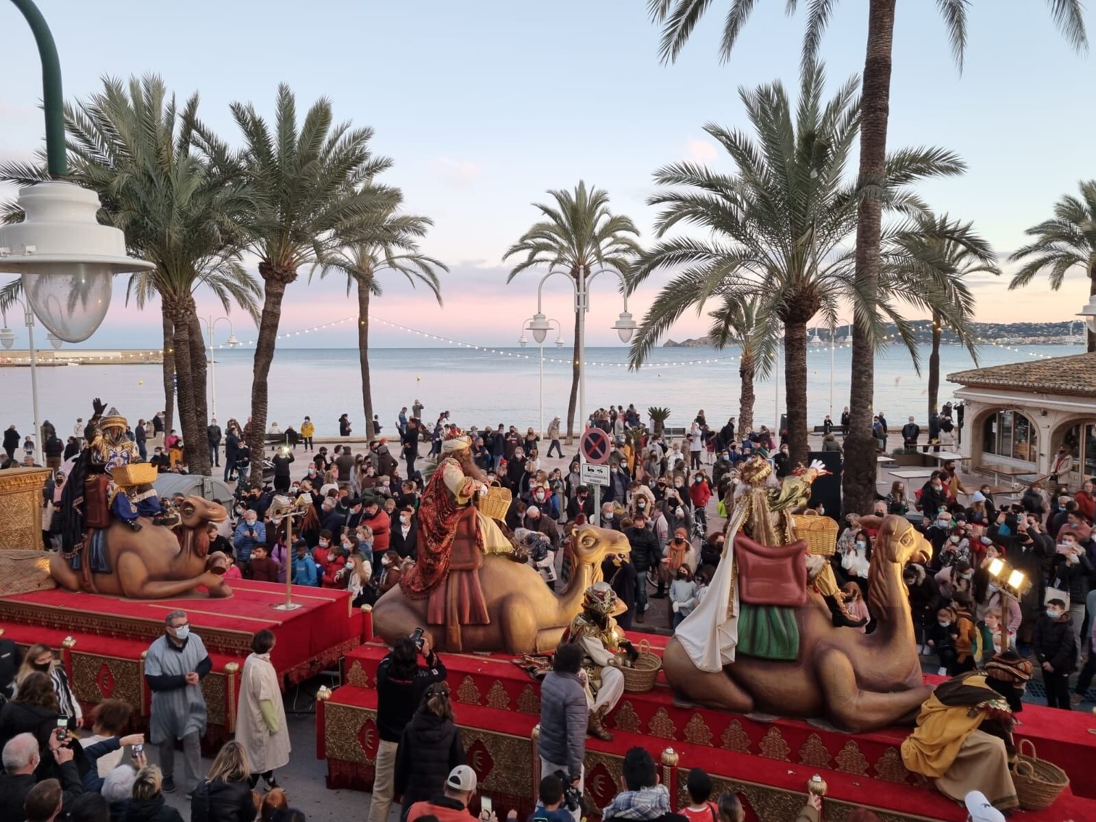 Imagen de archivo de la abalgata Reyes Magos en Xàbia.