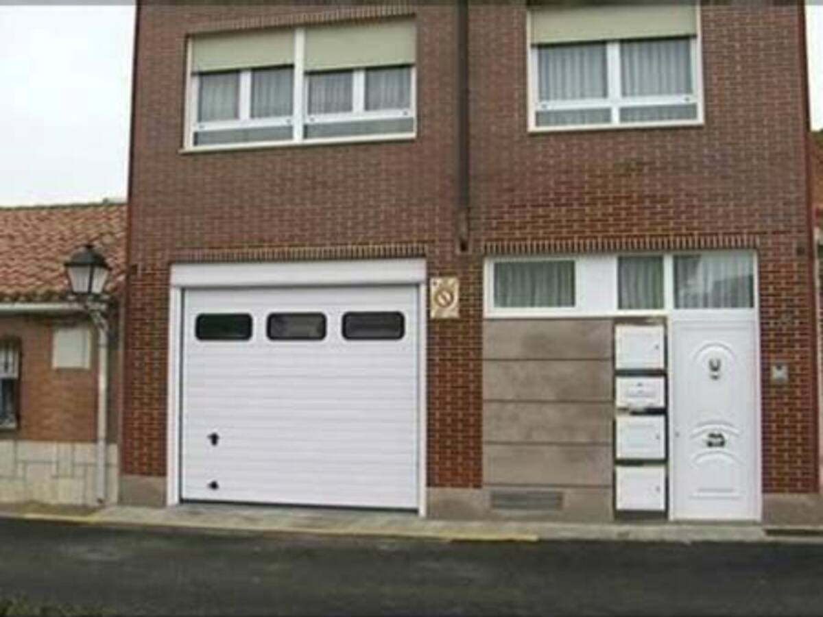 La Guardia Civil registra el domicilio de Marta Domínguez