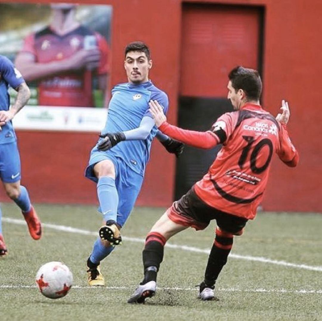 Un lance de un partido de Tercera.