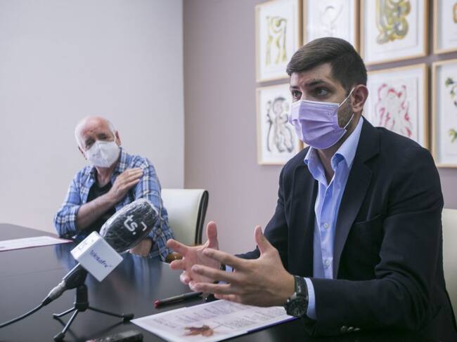 Joan Muñoz y José Manuel Prieto presentan la programación cultural