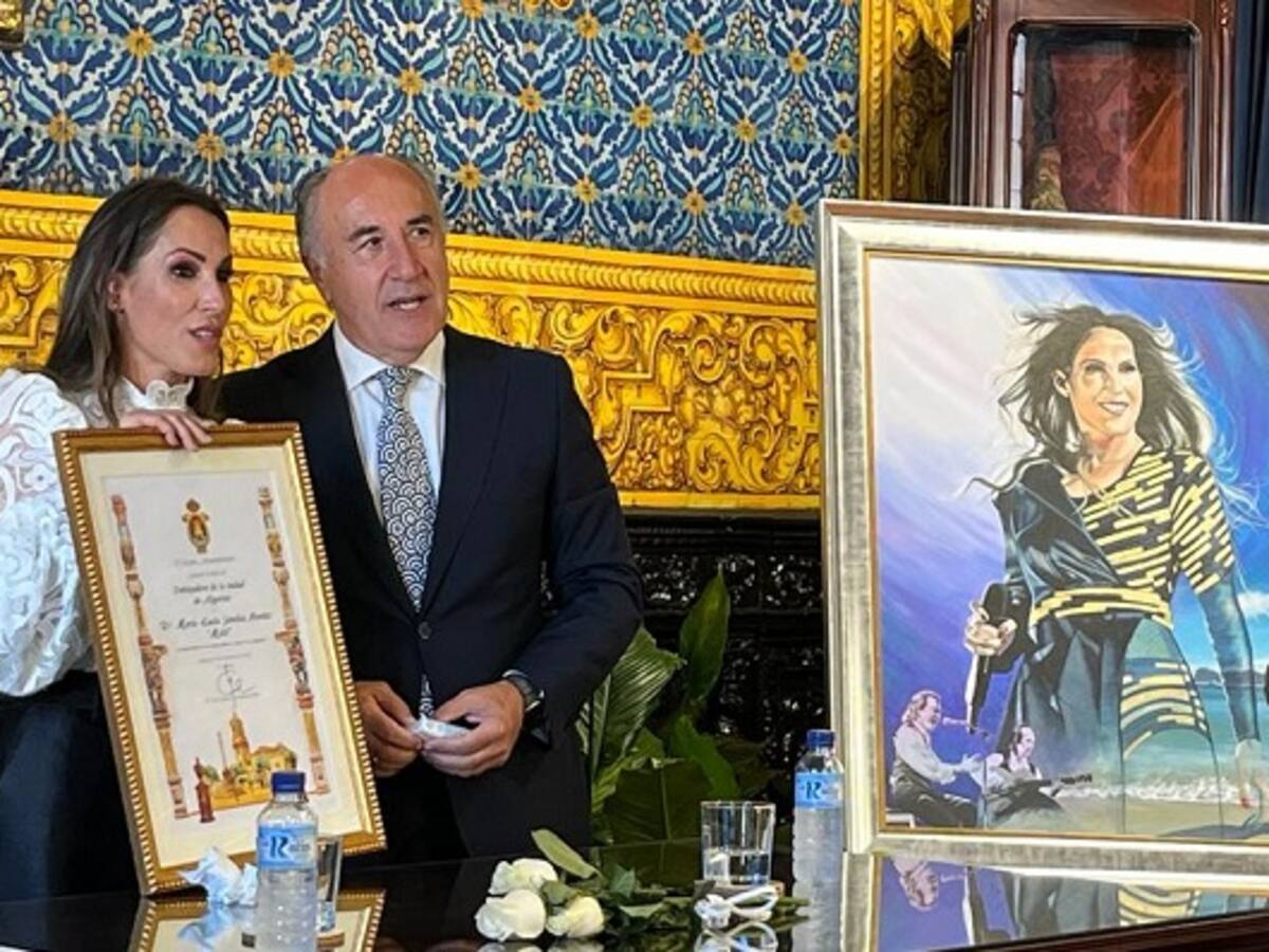 La cantante Malú, proclamada embajadora de Algeciras