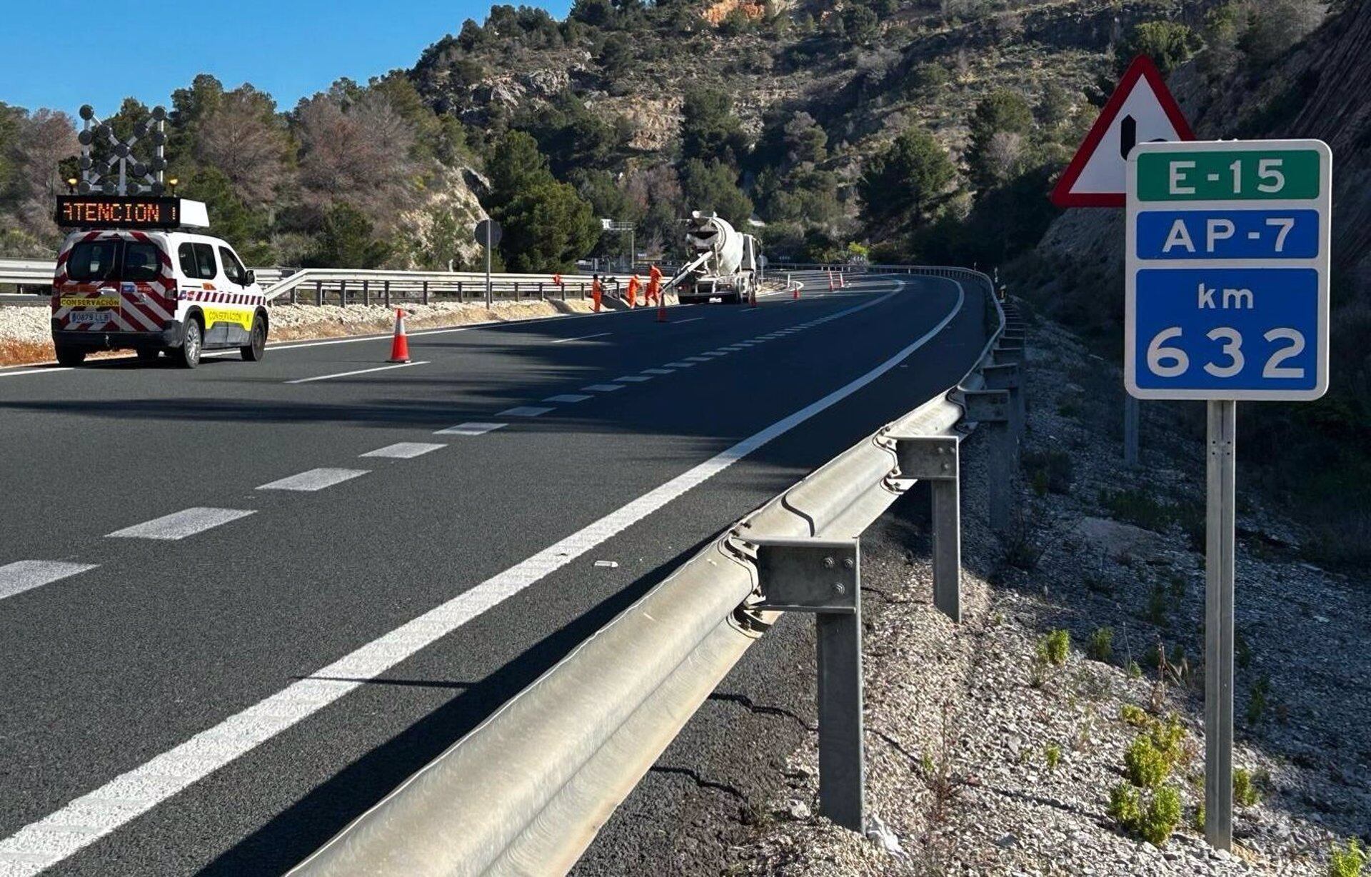 Actuación de mantenimiento sobre una carretera de la provincia de Alicante