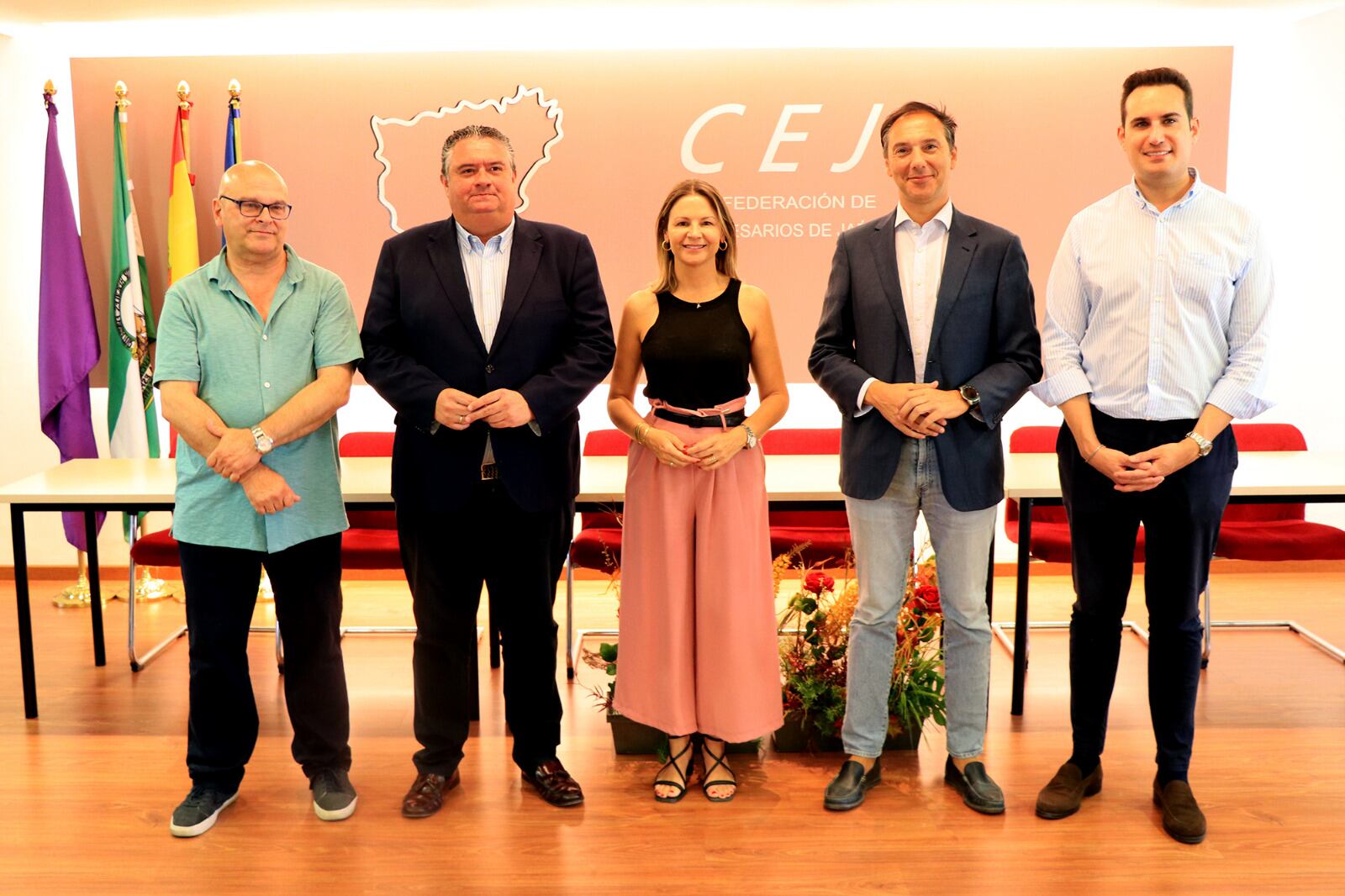 Reunión entre el PSOE y la CEJ