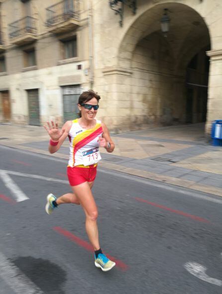 Lola Sánchez durante la carrera del Campeonato Europa Ruta veteranos en Alicante