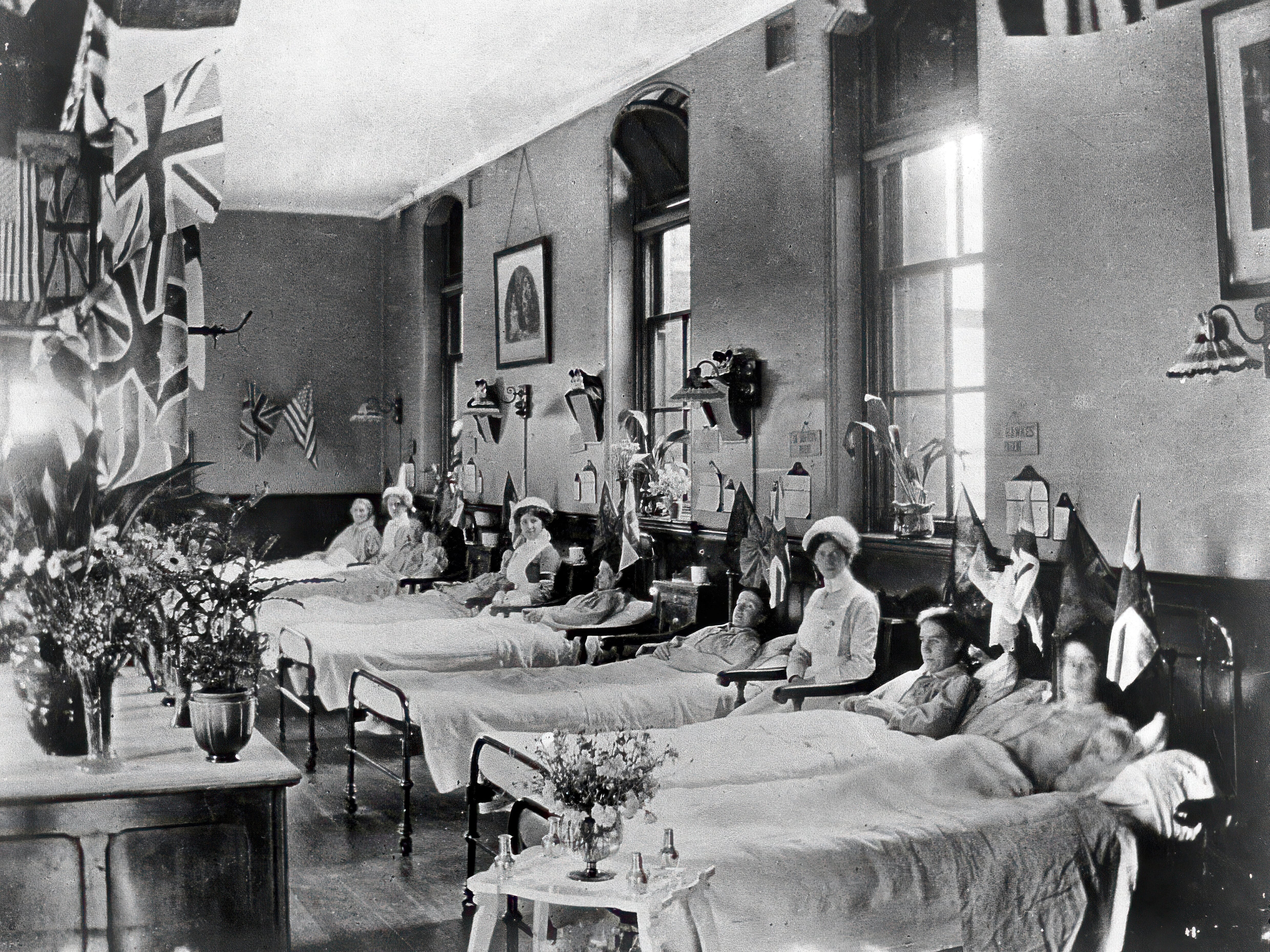 Sala del Hahnemann Homeopathic Hospital, 42 Hope Street, Liverpool (Inglaterra), circa 1910
