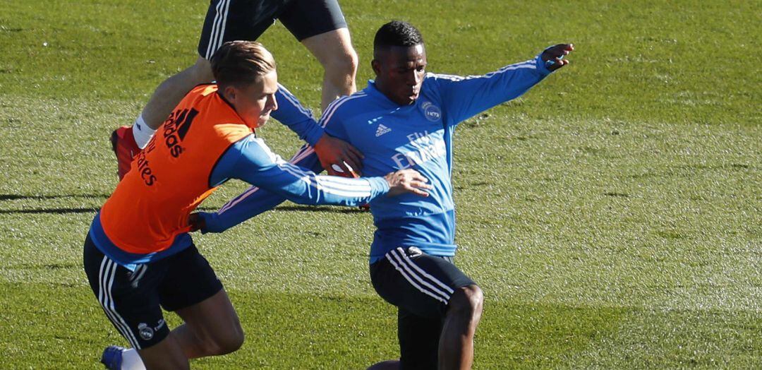 Marcos Llorente, durante el entrenamiento de este lunes con el Real Madrid