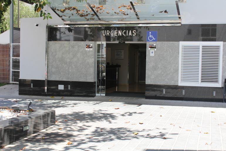 Imagen de archivo de la enrada a Urgencias de la Policlínica