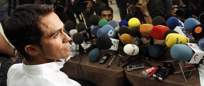 Contador durante una rueda de prensa