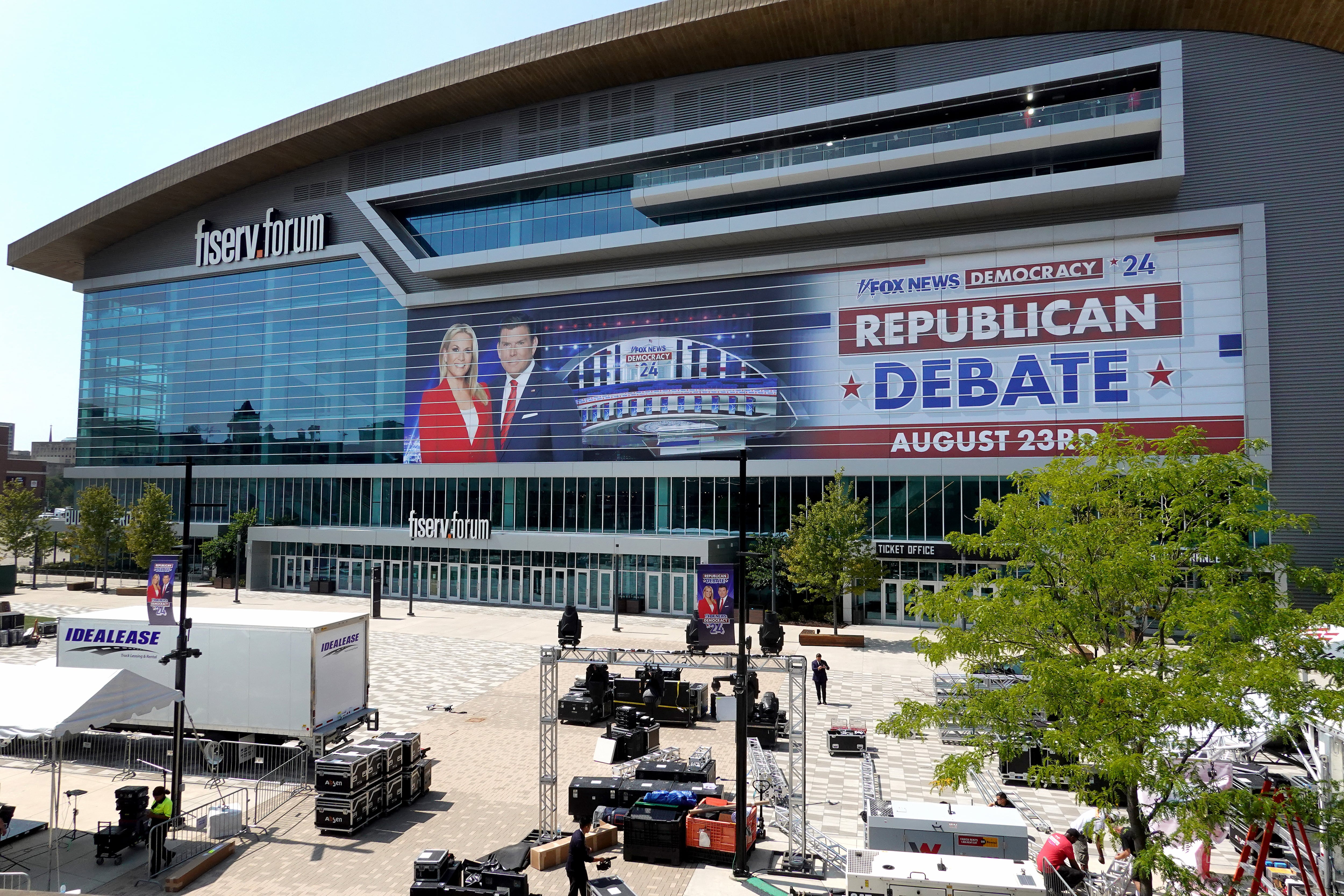 El centro de congresos de Milwaukee en el que va a celebrarse el primer debate de precandidatos del Partido Republicano