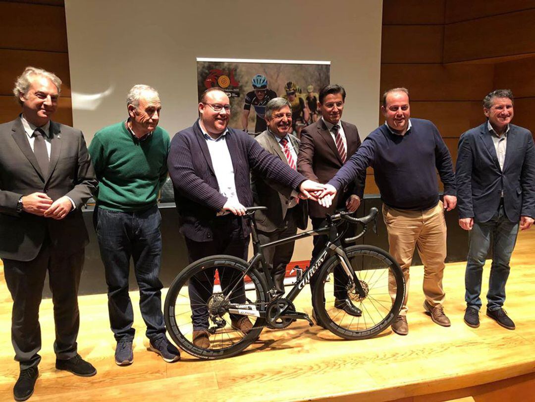 Presentación en la sede de Caja Rural Granada de la Vuelta a Andalucía 2020