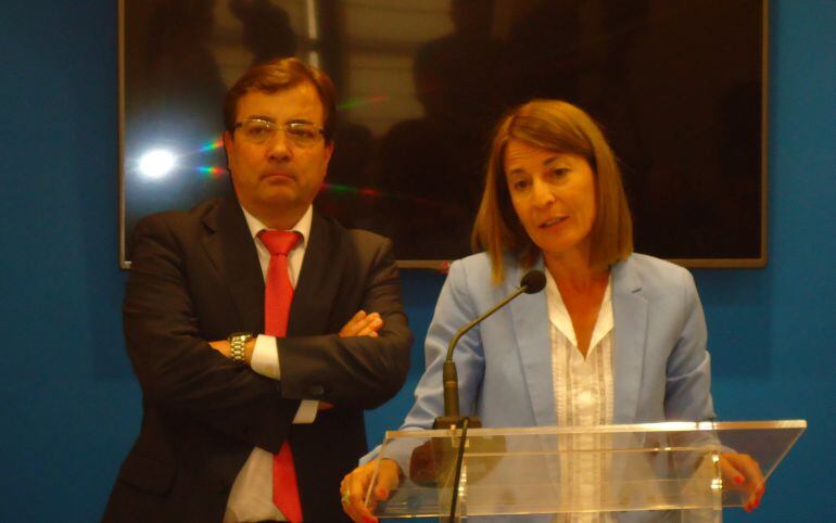 Guillermo Fernández Vara y Elena Nevado