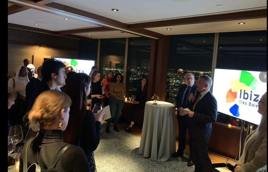 El presidente del Consell y el Director insular de Turismo en una de las presentaciones en EEUU