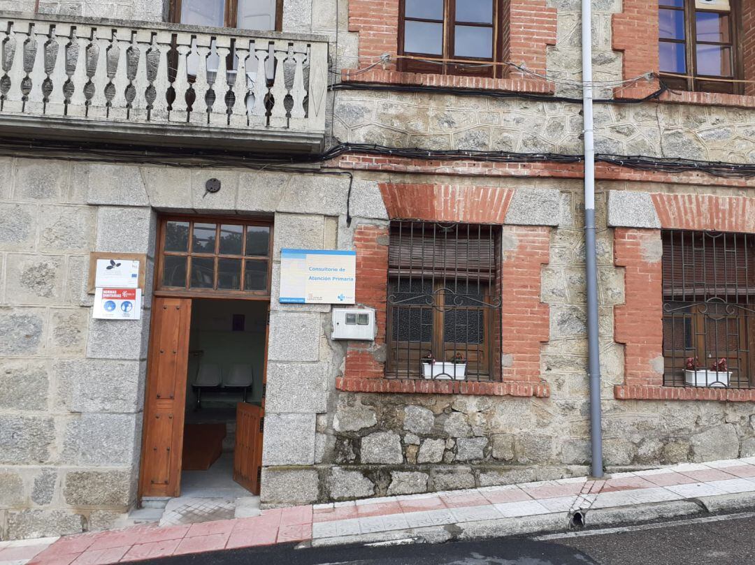 Los procuradores socialistas denuncian también que El Hornillo y Guisando estarán una semana sin médico 