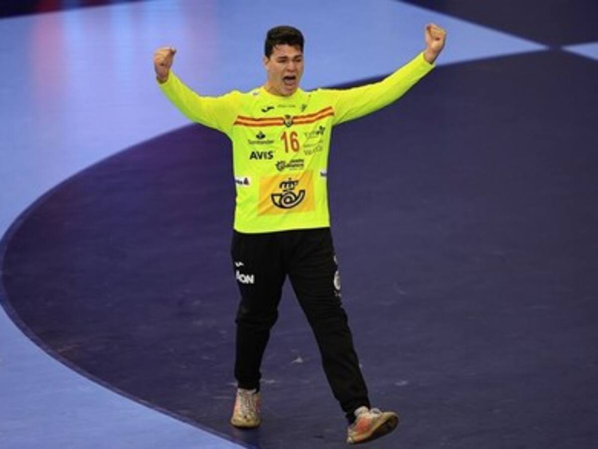 El Handbol Club Eivissa se refuerza con el portero Roberto Domenech procedente del Barcelona